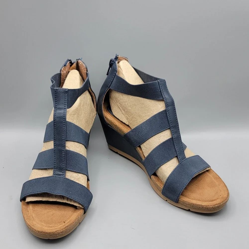 EuroSoft by Sofft Yerona Navy Blue Strappy Wedge Sandals Womens SIZE 7.5